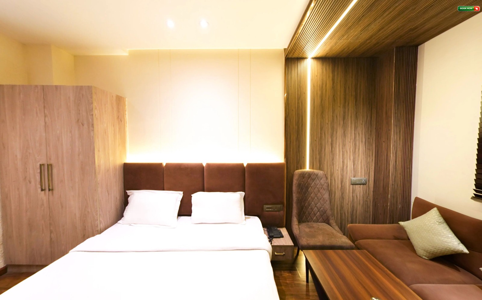 Classic Room Hotel Flora Haridwar - comfortable stay with city view