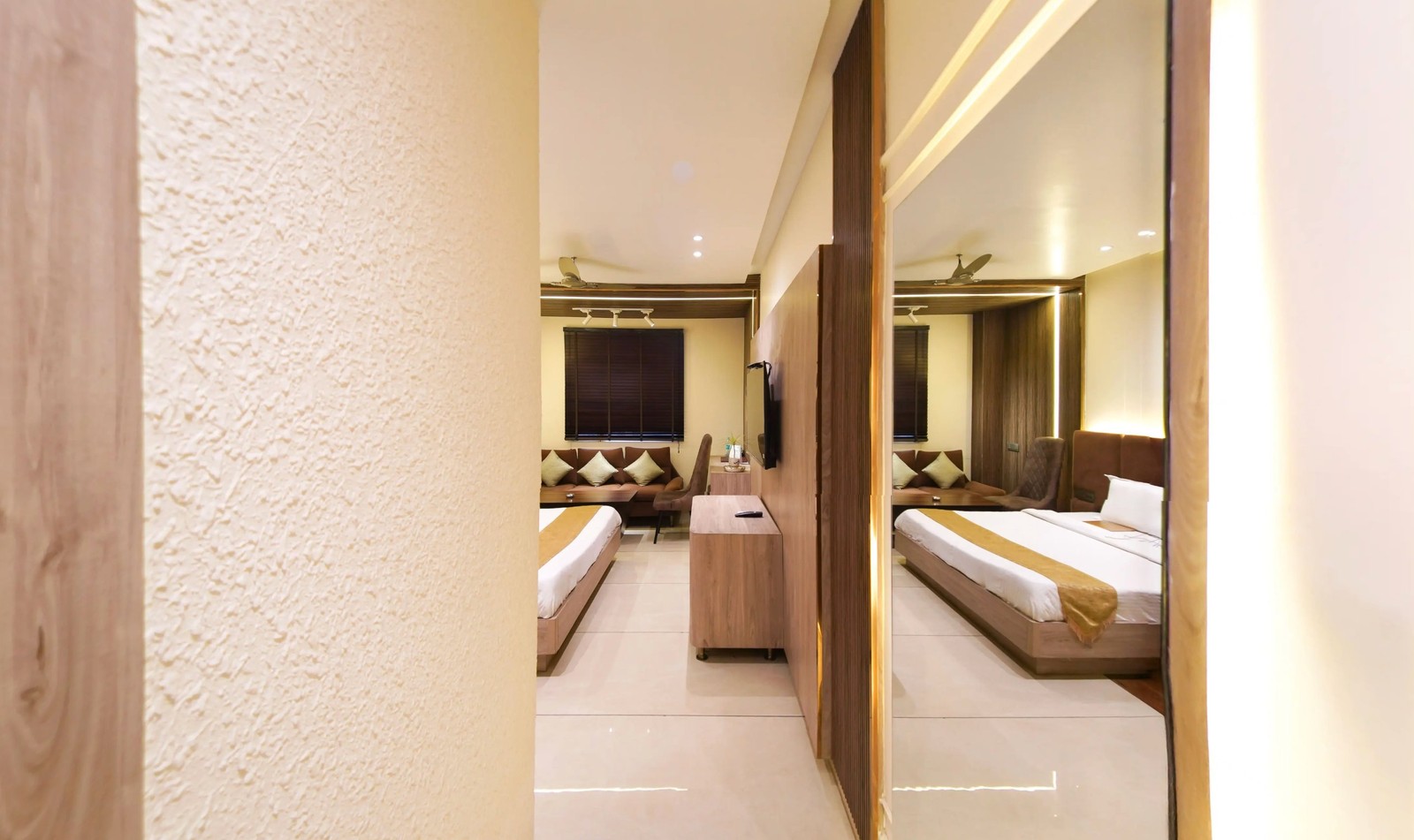 Classic Room Hotel Flora Haridwar