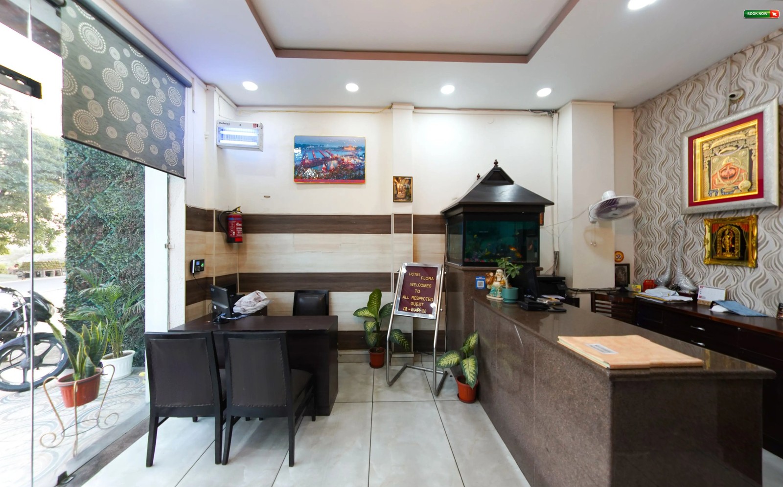 Hotel Flora Haridwar reception desk - 24x7 front desk service