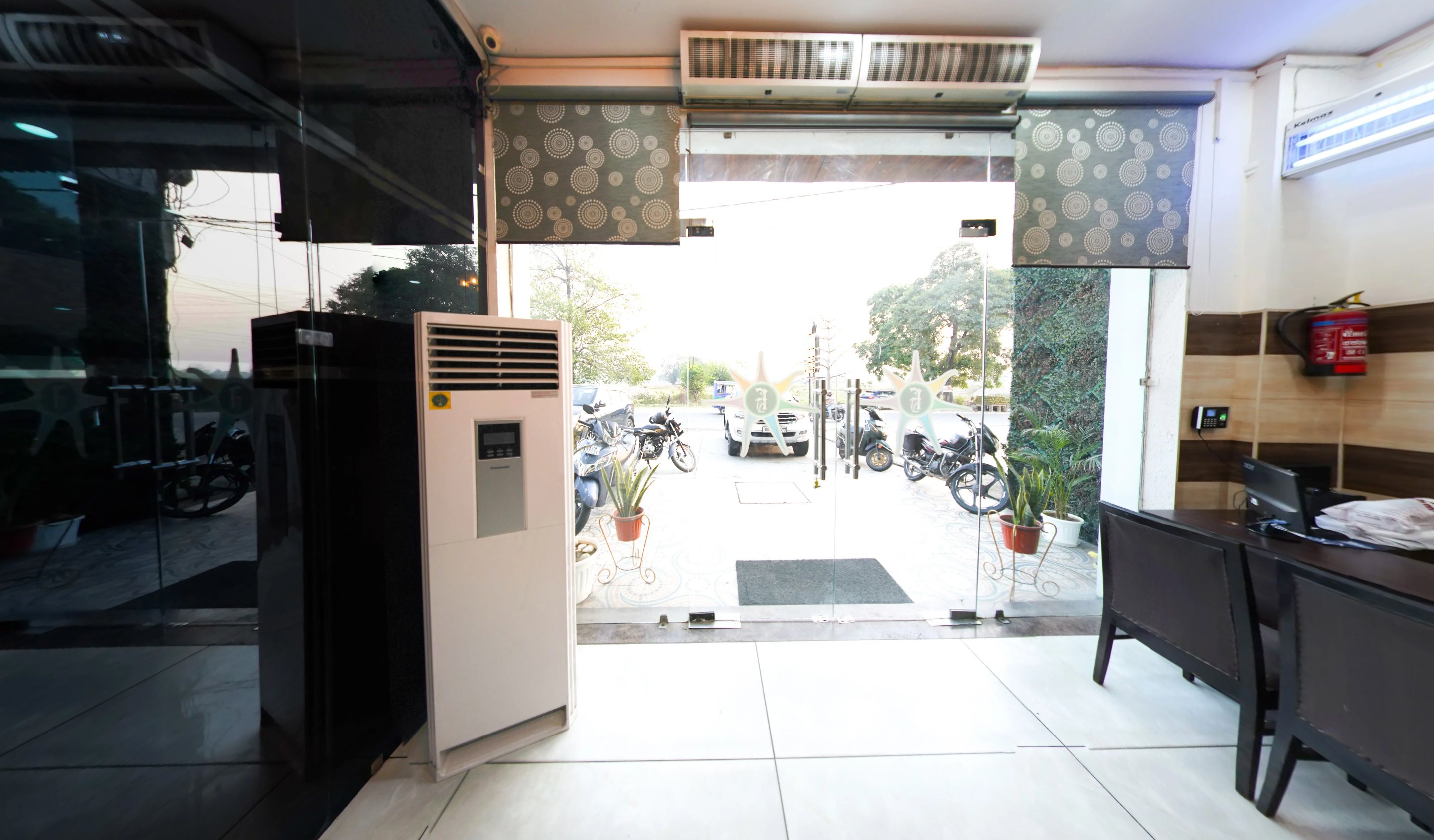 Hotel Flora Haridwar lobby interior